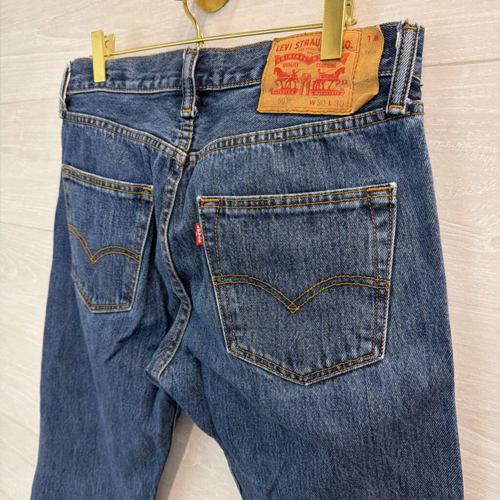 Levi Dark Wash High Rise Mom Jeans 30
