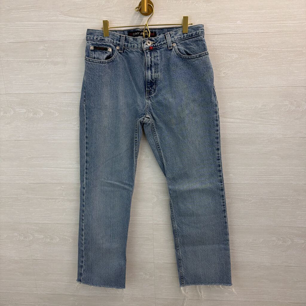 DKNY Jeans Light Wash High Rise Mom Jeans 8