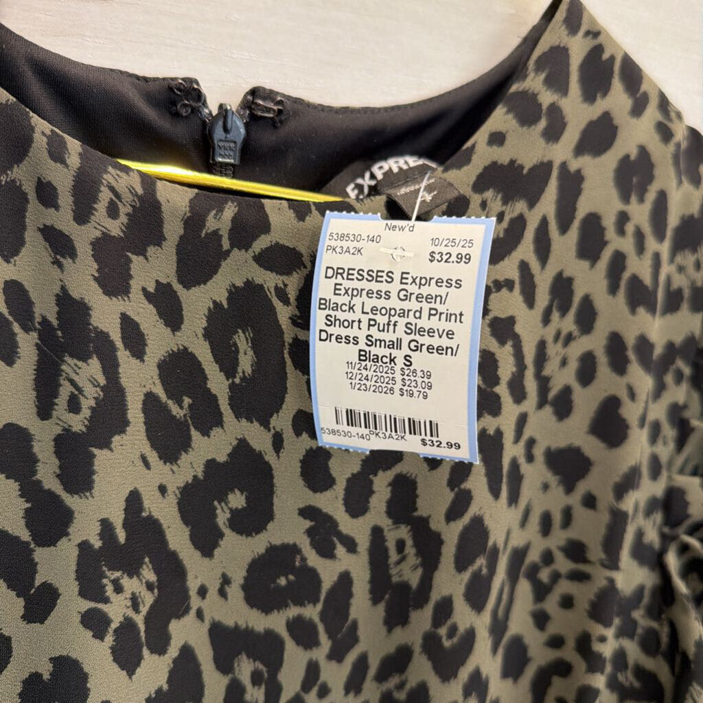 Express Green/ Black Leopard Print Short Puff Sleeve Dress Small