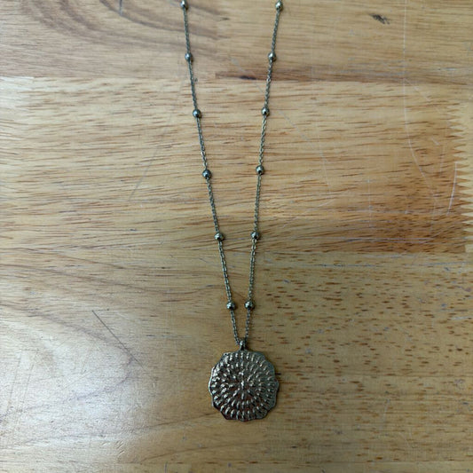 Gold Circle Pendant Necklace