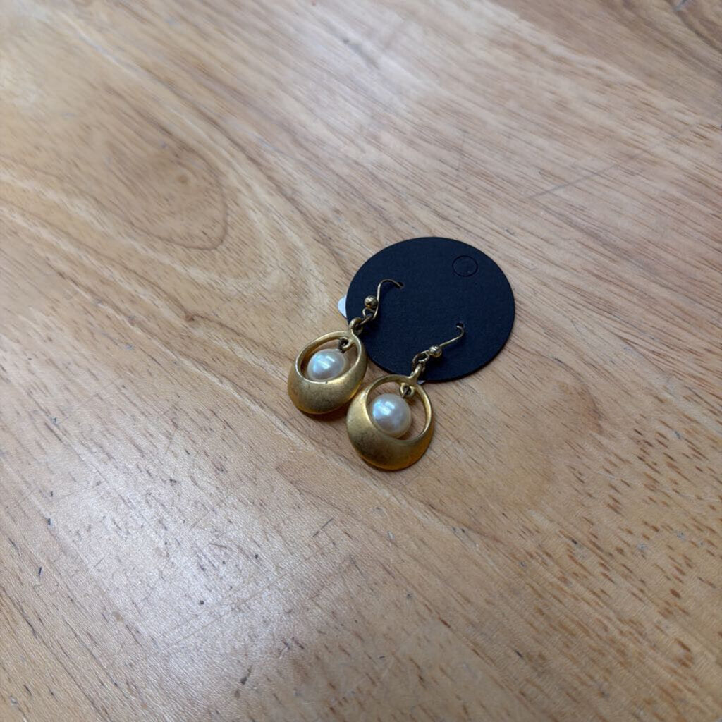 Gold/ Pearl Circle Drop Earrings