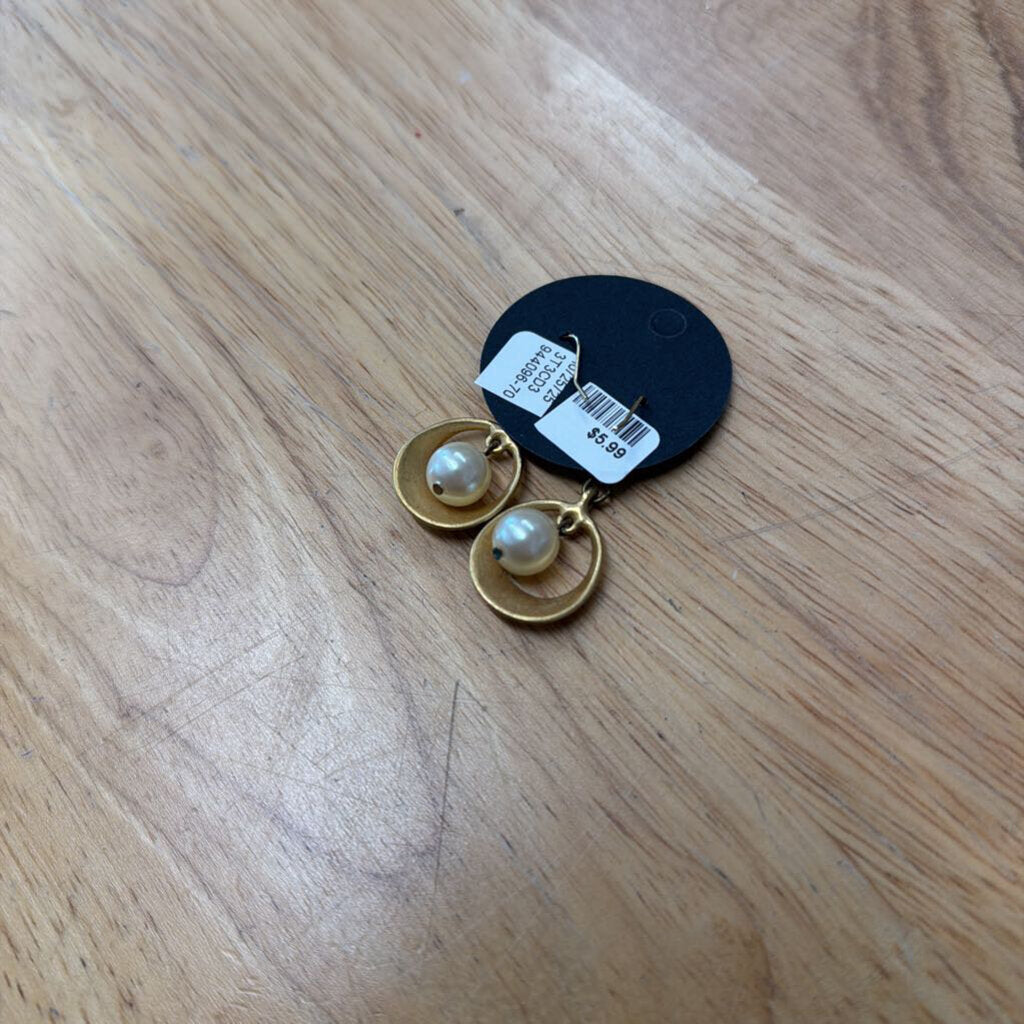 Gold/ Pearl Circle Drop Earrings