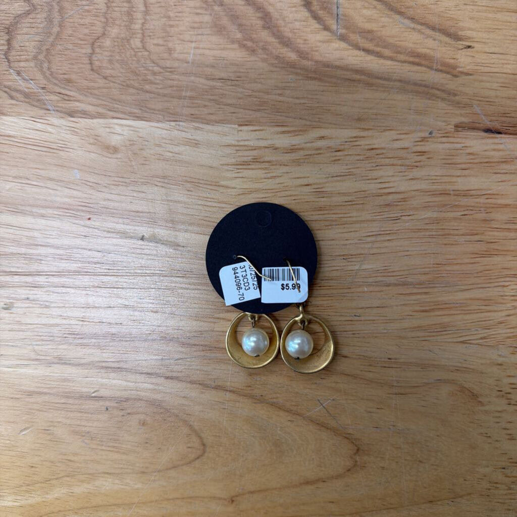 Gold/ Pearl Circle Drop Earrings