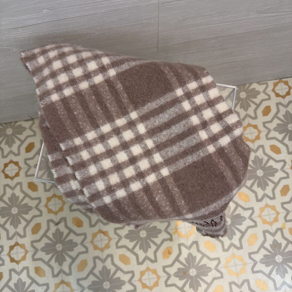 Victoria's Secret Pink Plaid Scarf