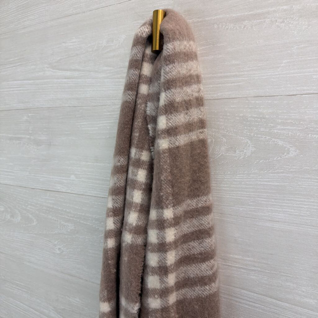 Victoria's Secret Pink Plaid Scarf