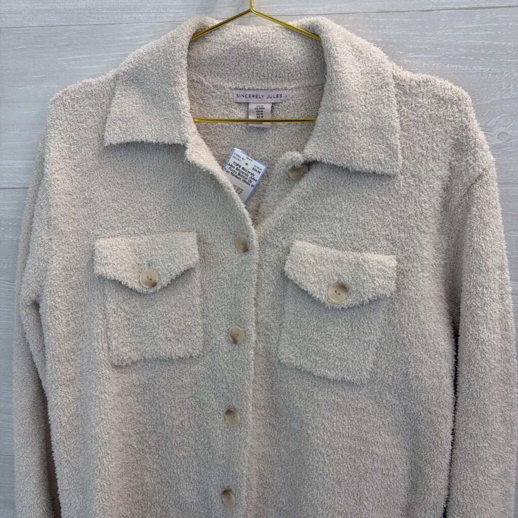 Sincerely Jules Fuzzy Button Up Top Medium