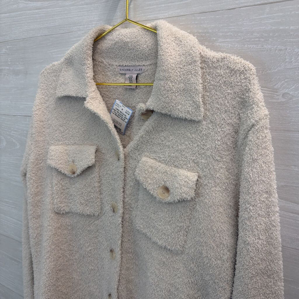 Sincerely Jules Fuzzy Button Up Top Medium