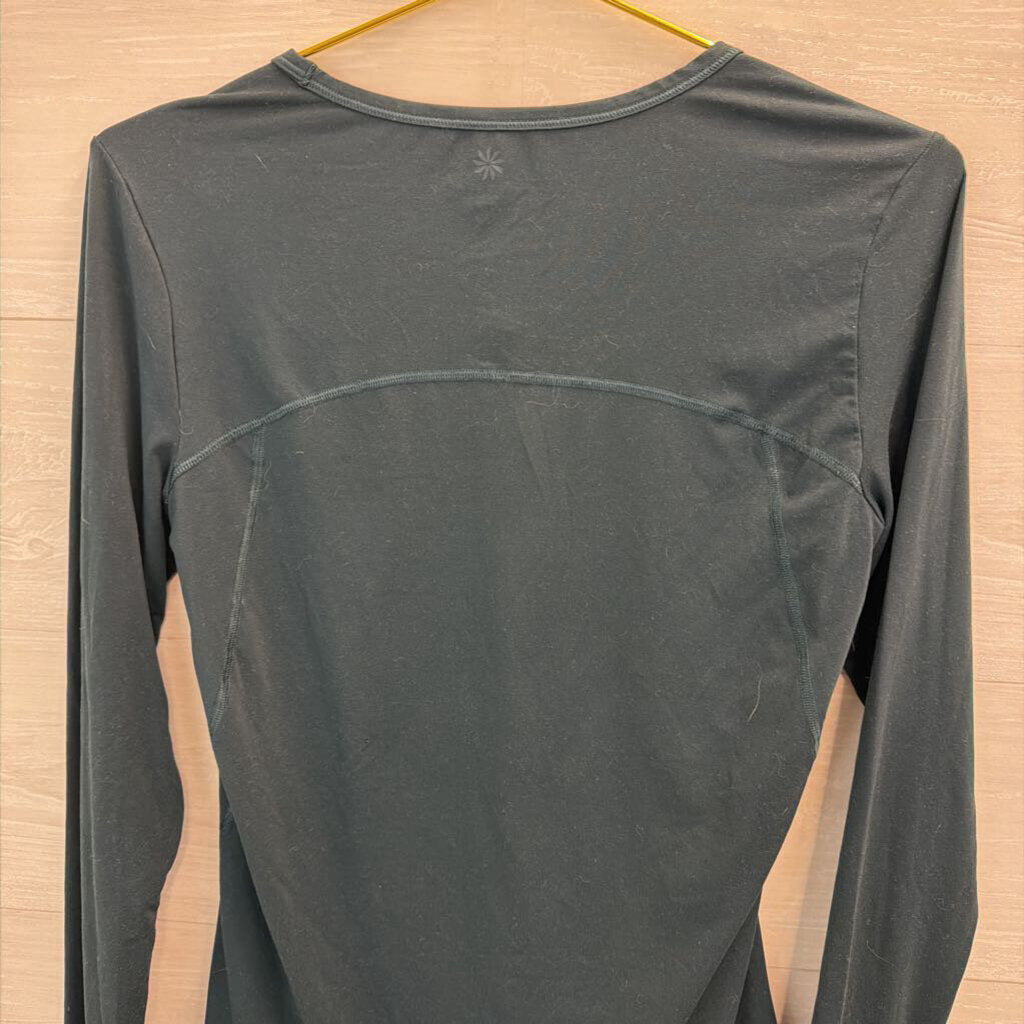 Athleta Green Long Sleeve Athletic Top Small