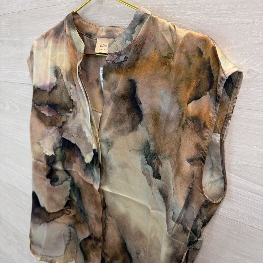 Elie Tahari Green/ Multi Print Silky Short Sleeve Button Down Top Small