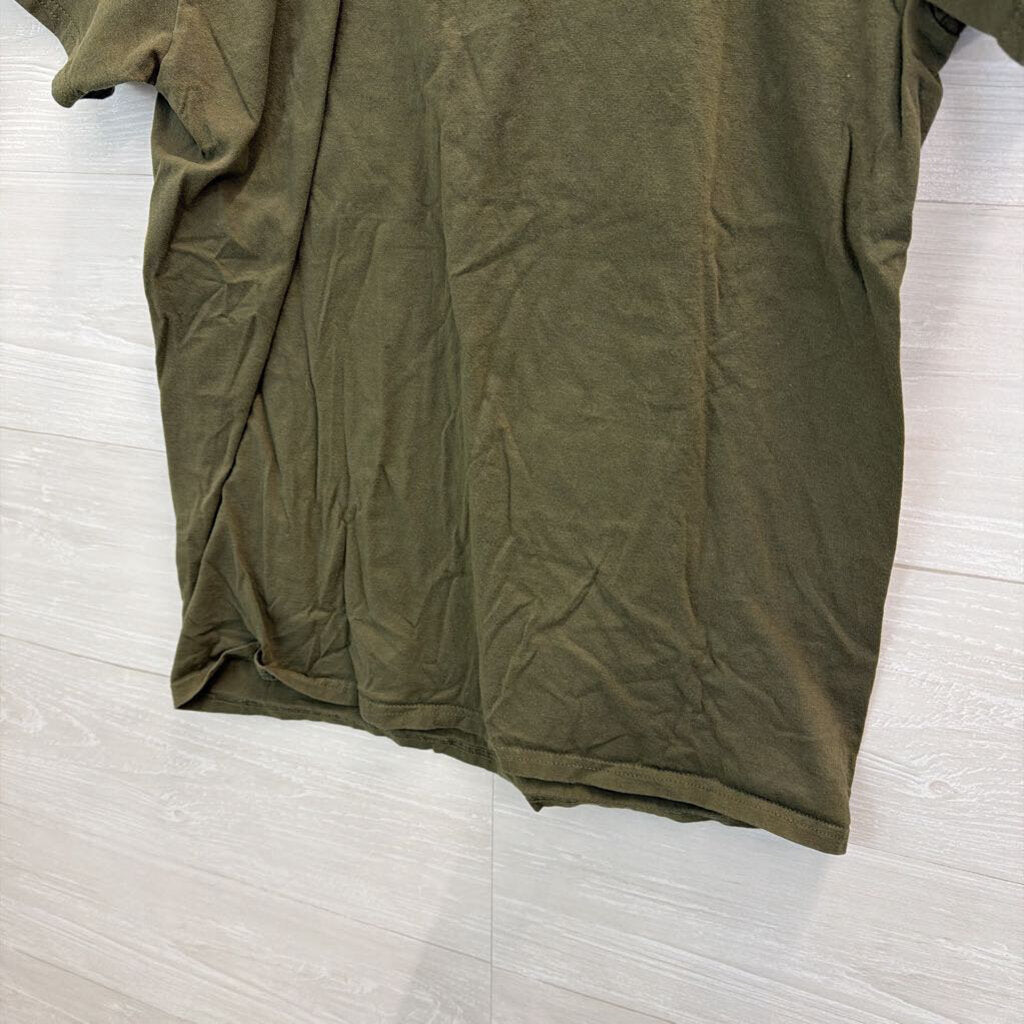 Disney Green Mickey Short Sleeve Graphic Tee Medium