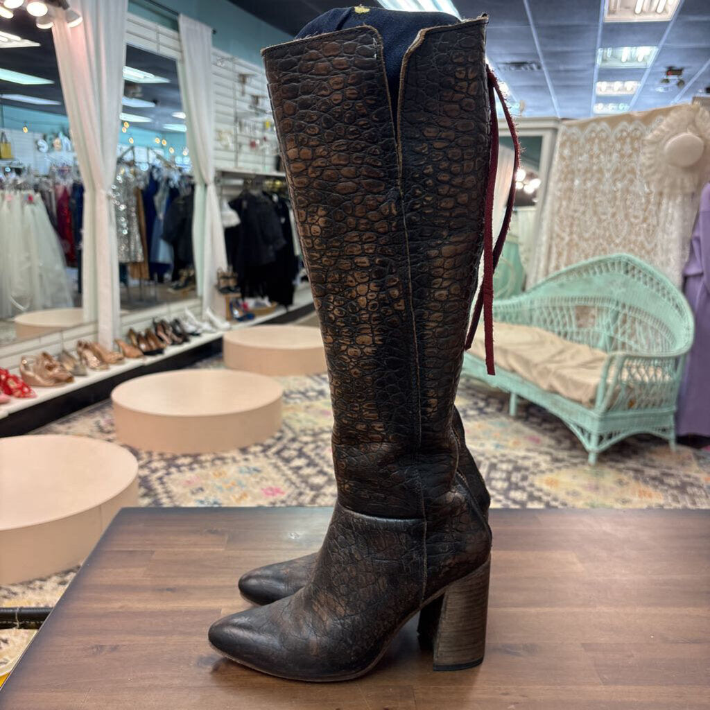 Freebird Brown Leather Crocodile Print Jasper Tall Boots 8