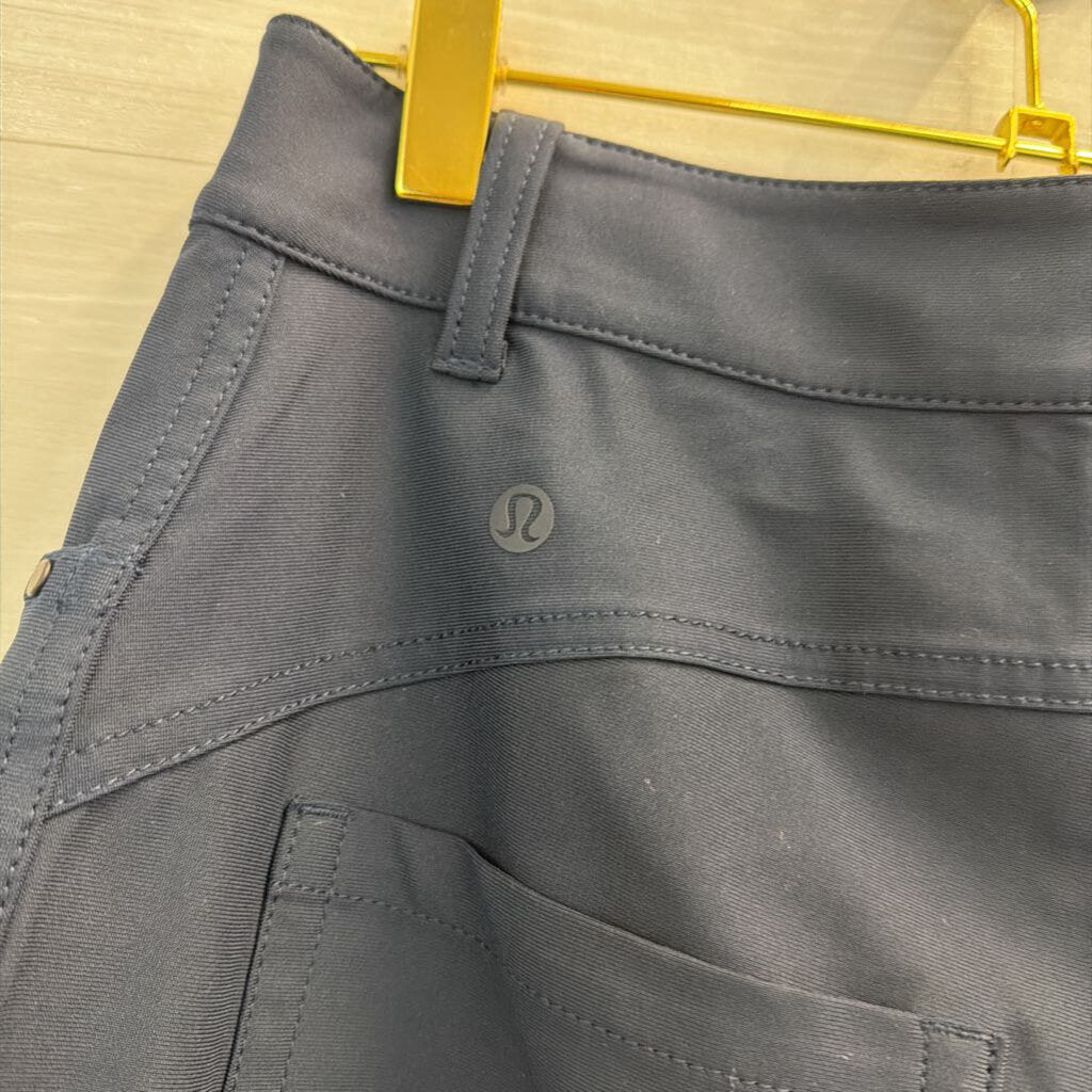 Lululemon Navy Classic Fit Straight Leg Pants 6