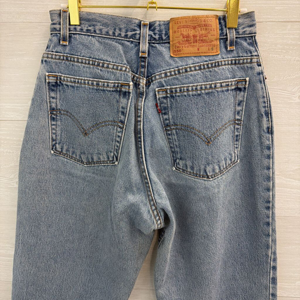 Levi Light Wash 550 Relaxed Fit Tapered Leg Jeans 6