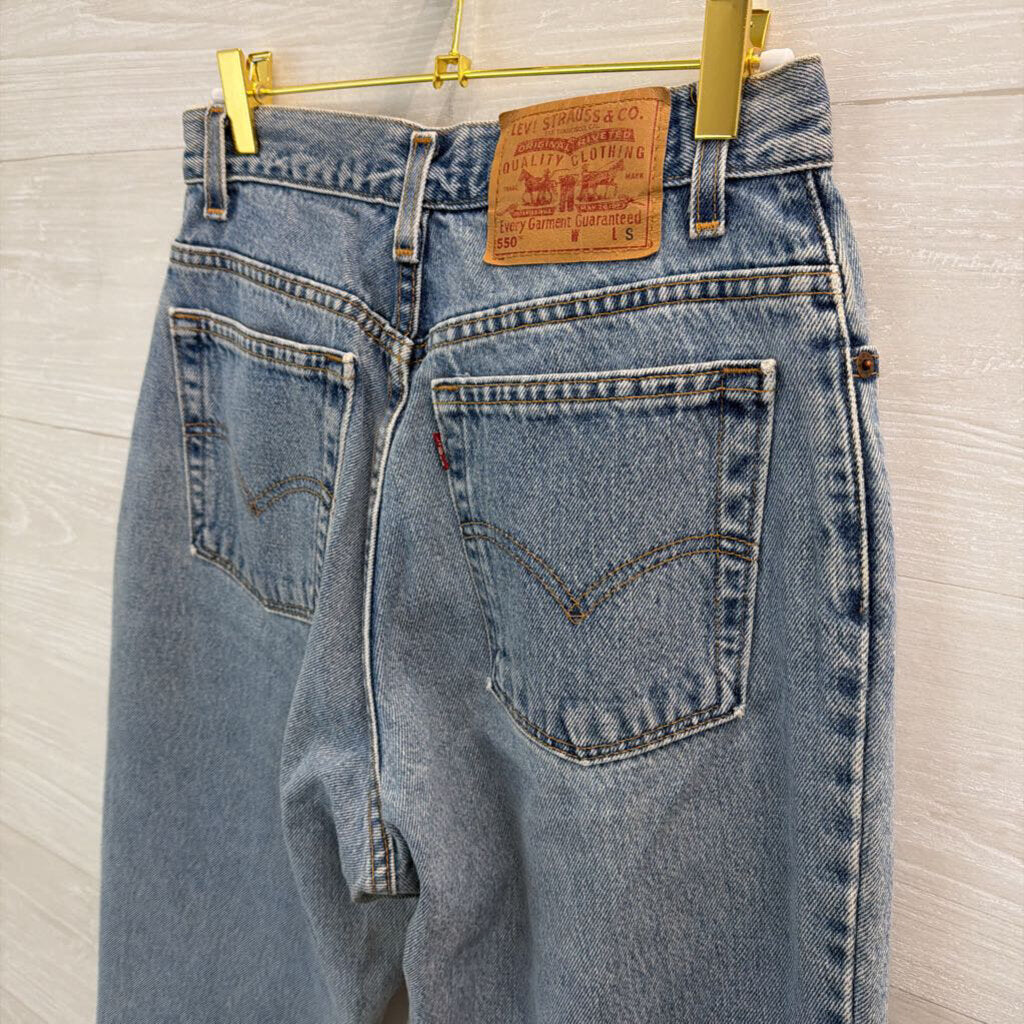 Levi Light Wash 550 Relaxed Fit Tapered Leg Jeans 6