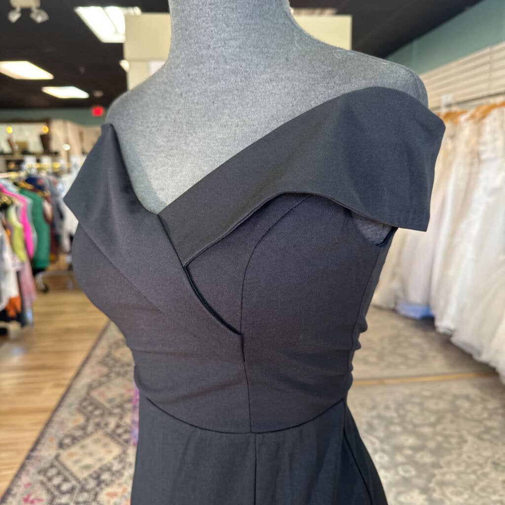 Showny Black Off Shoulder Fitted Long Formal Dress Medium