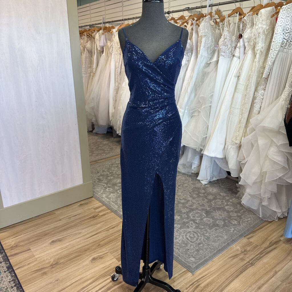 Emerald Sundae Blue Sparkle Fitted Long Formal Dress Extra Small