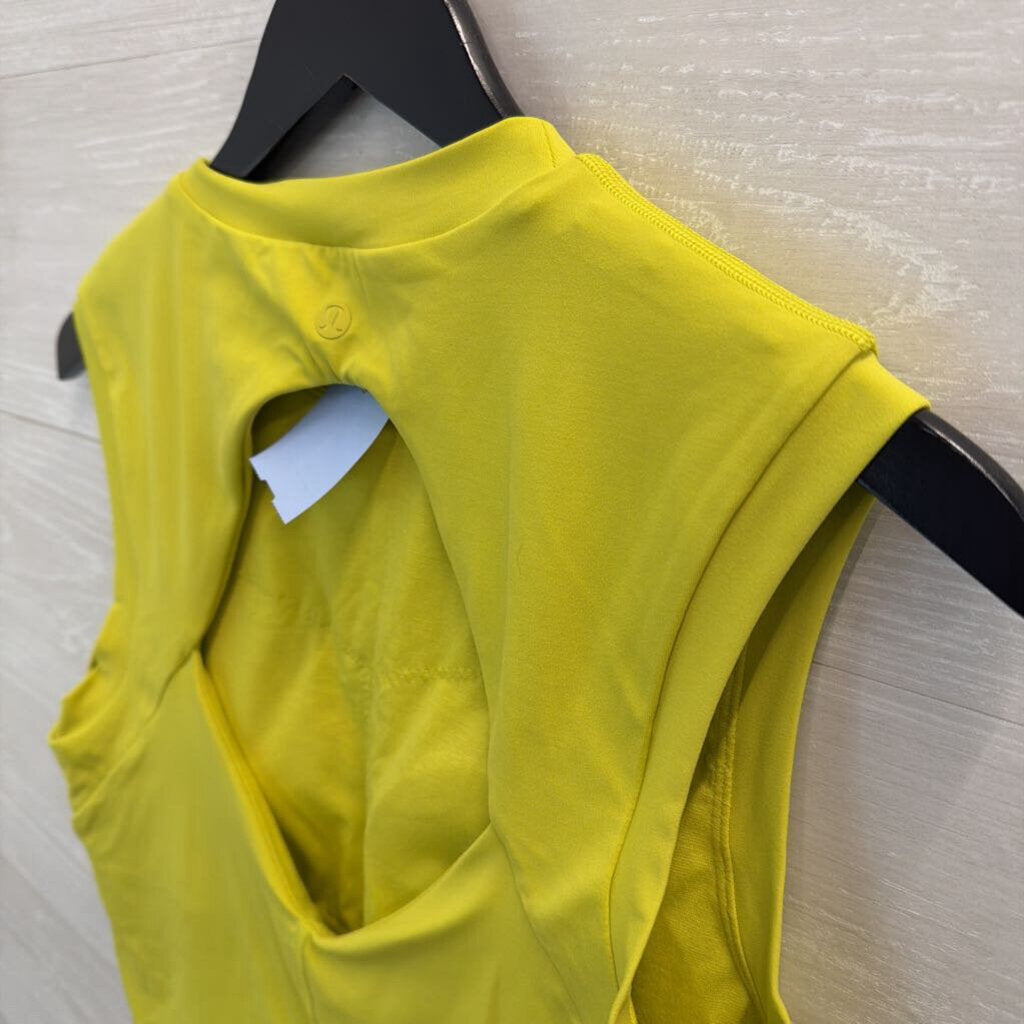 Lululemon Green Cropped Tank Top 12