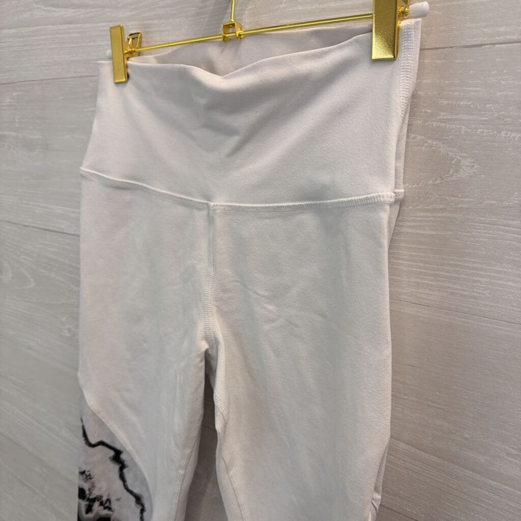 Alo White/ Black Ankle Print Leggings Medium