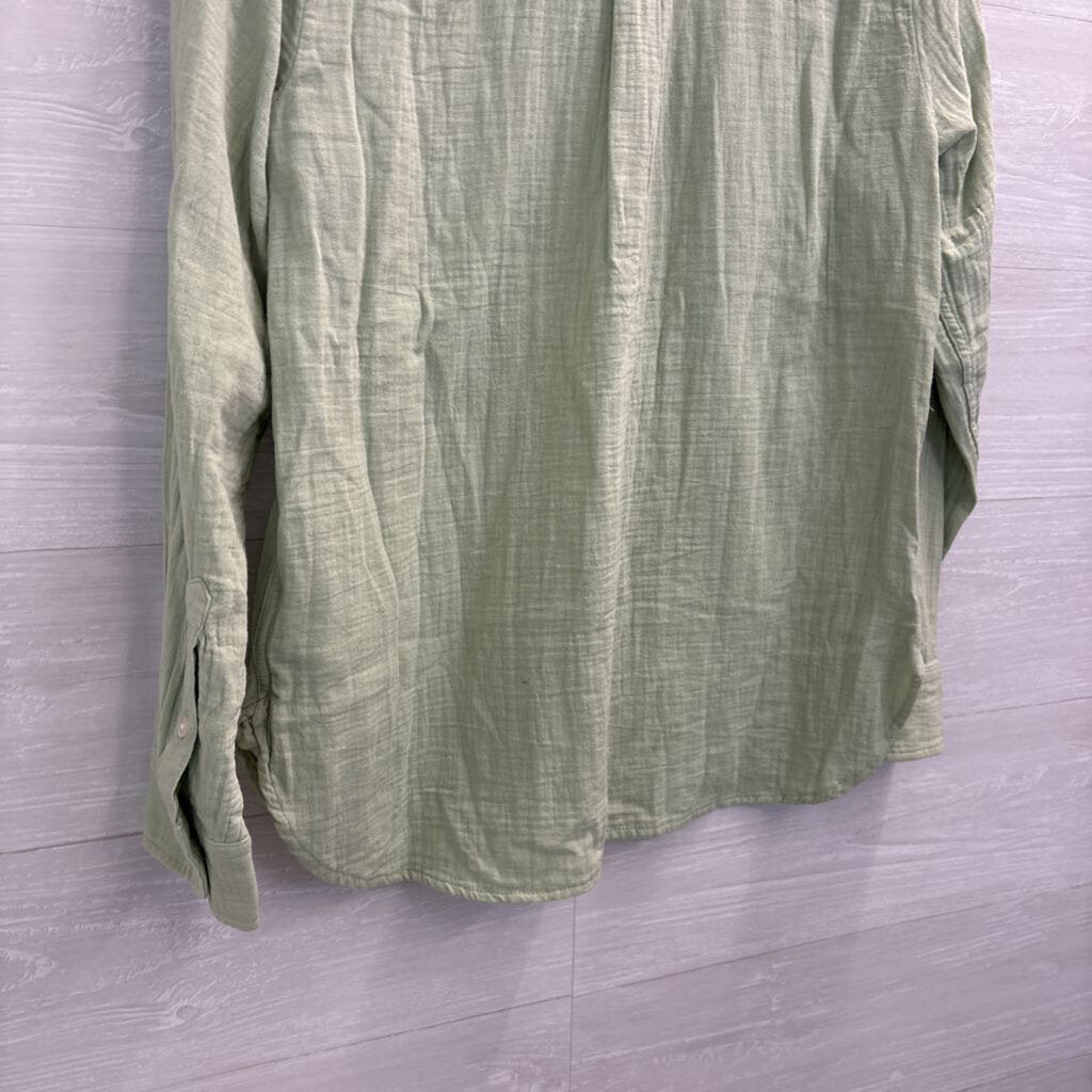 J Crew Green Long Sleeve Button Down Top Medium