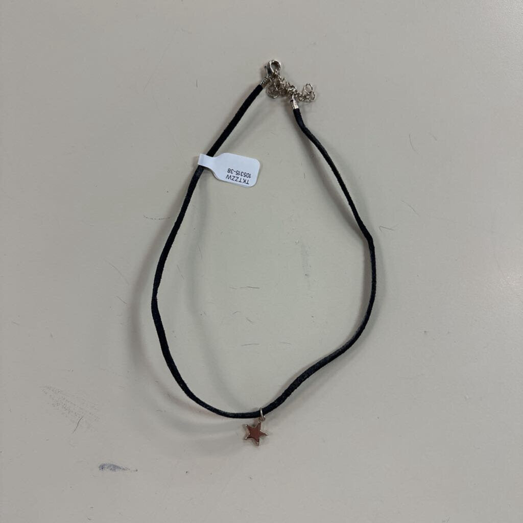Black Choker With Star Necklace