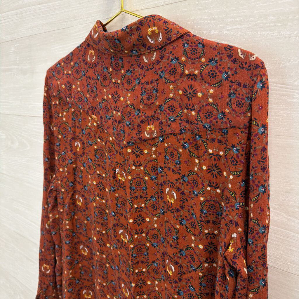 Natural Life Long Sleeve Printed Button Up Small