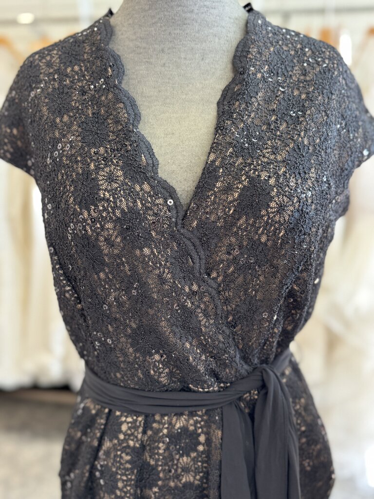 Alex Evenings Black/ Beige Sequin Lace Tie Waist Short Formal Dress 8