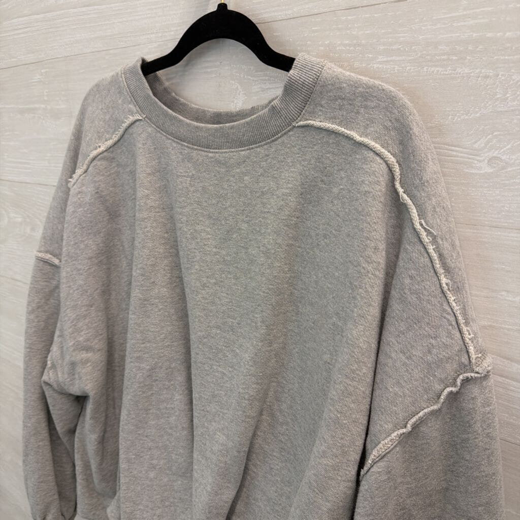 We The Free Grey Thick Crewneck Long Sleeve Pullover Medium