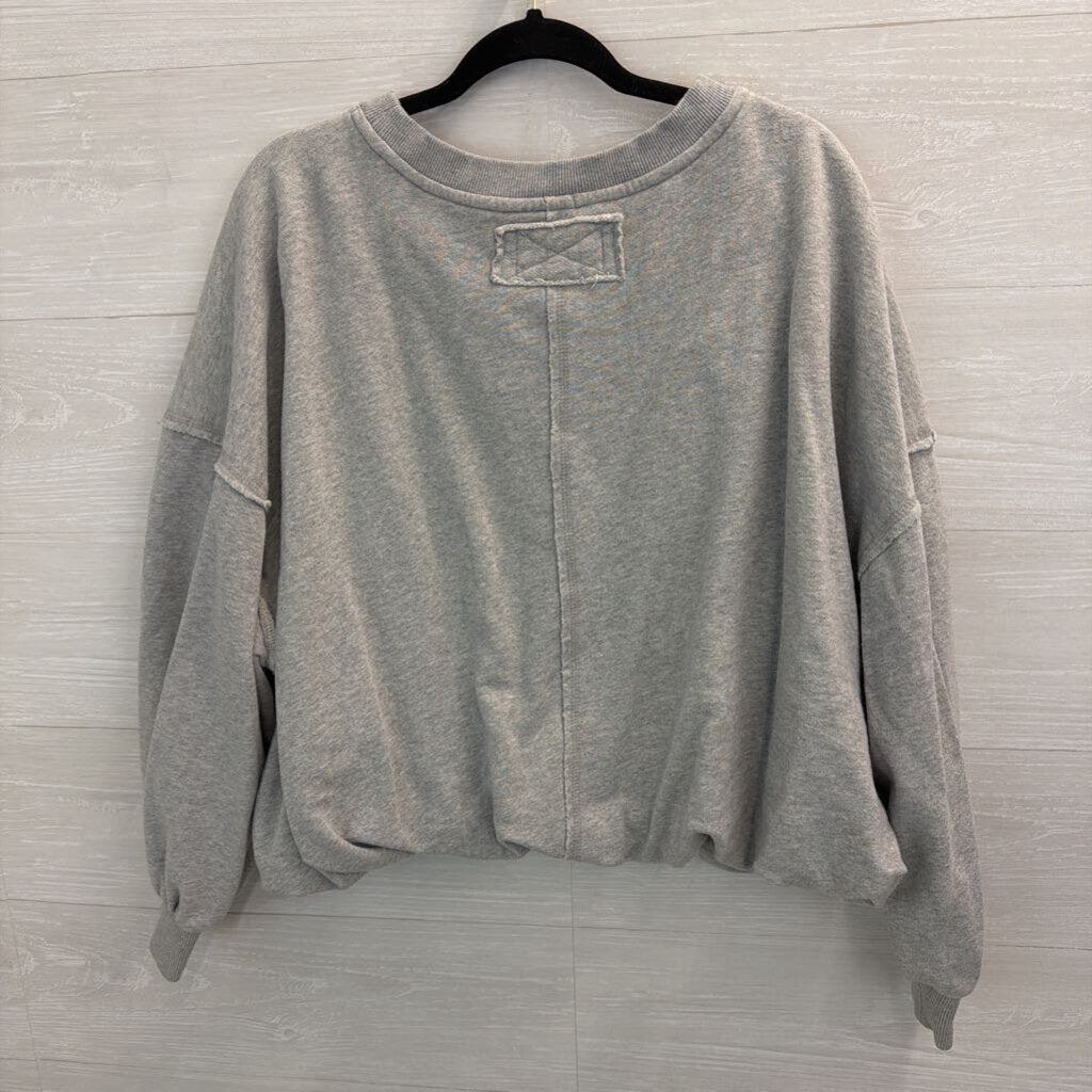 We The Free Grey Thick Crewneck Long Sleeve Pullover Medium