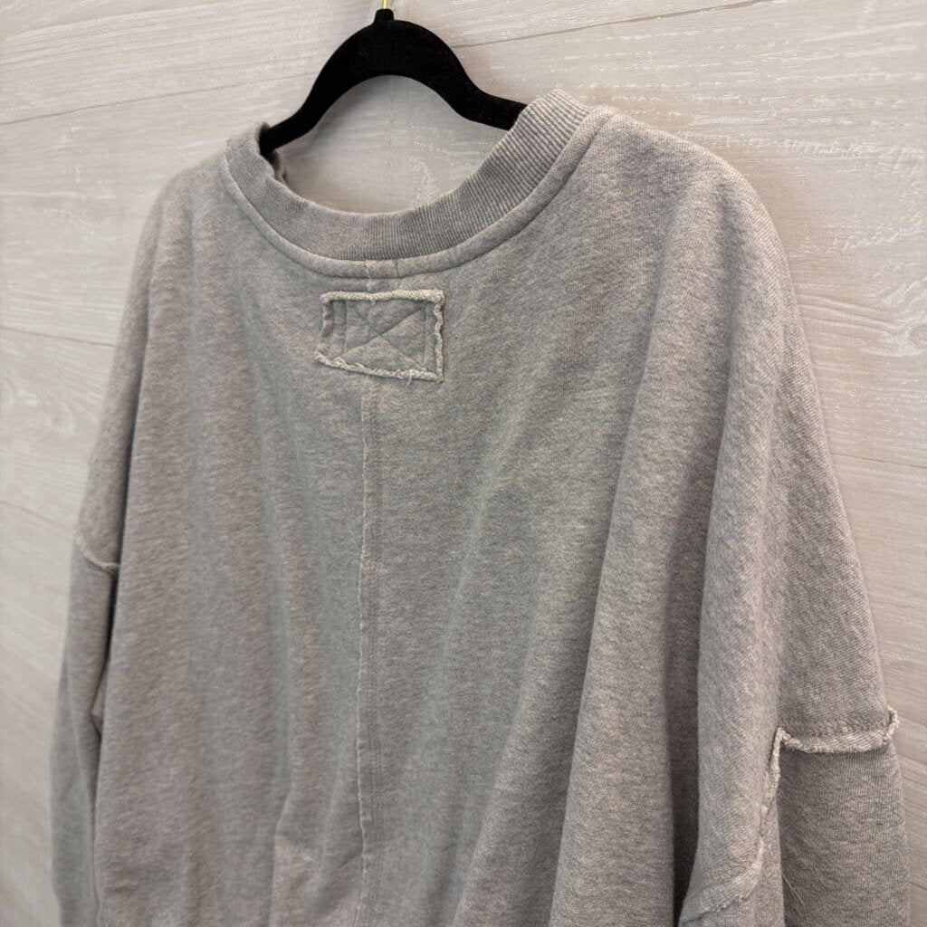 We The Free Grey Thick Crewneck Long Sleeve Pullover Medium