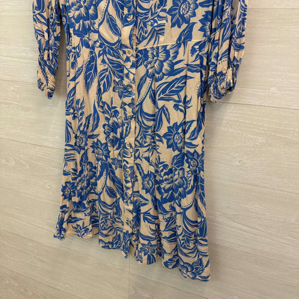 Cabi White/ Blue Print Long Sleeve Button Down Dress Small