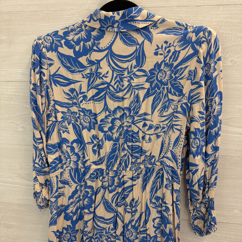 Cabi White/ Blue Print Long Sleeve Button Down Dress Small