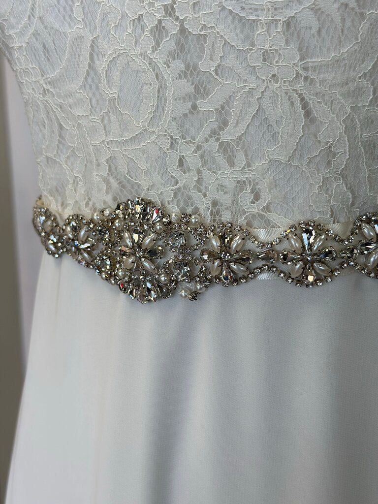 Dessy Collection Ivory Lace Short Sleeve Top Bridal Gown 14