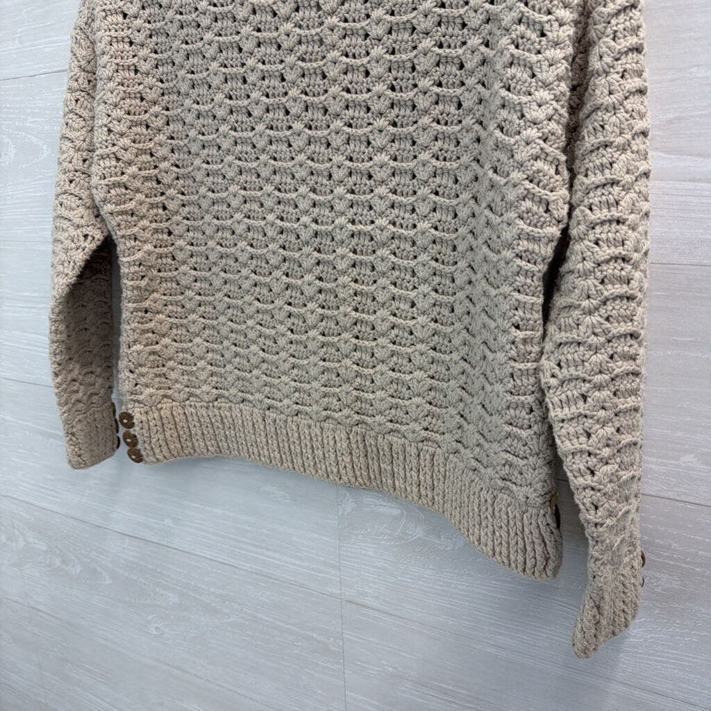 Caravan Beige Knit Cropped Sweater Medium
