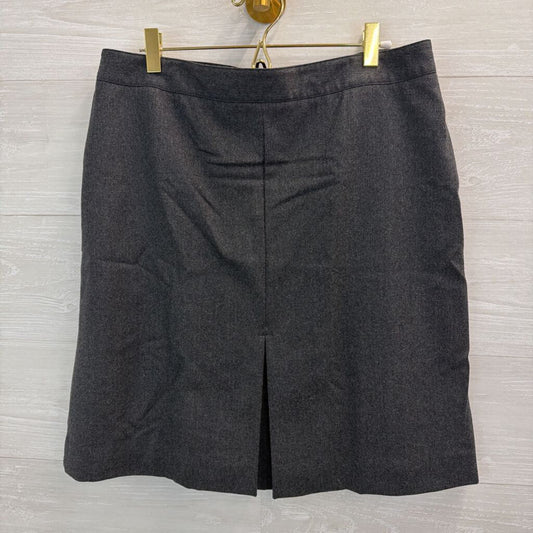 Lilly Pulitzer Grey Knee Length Skirt 8