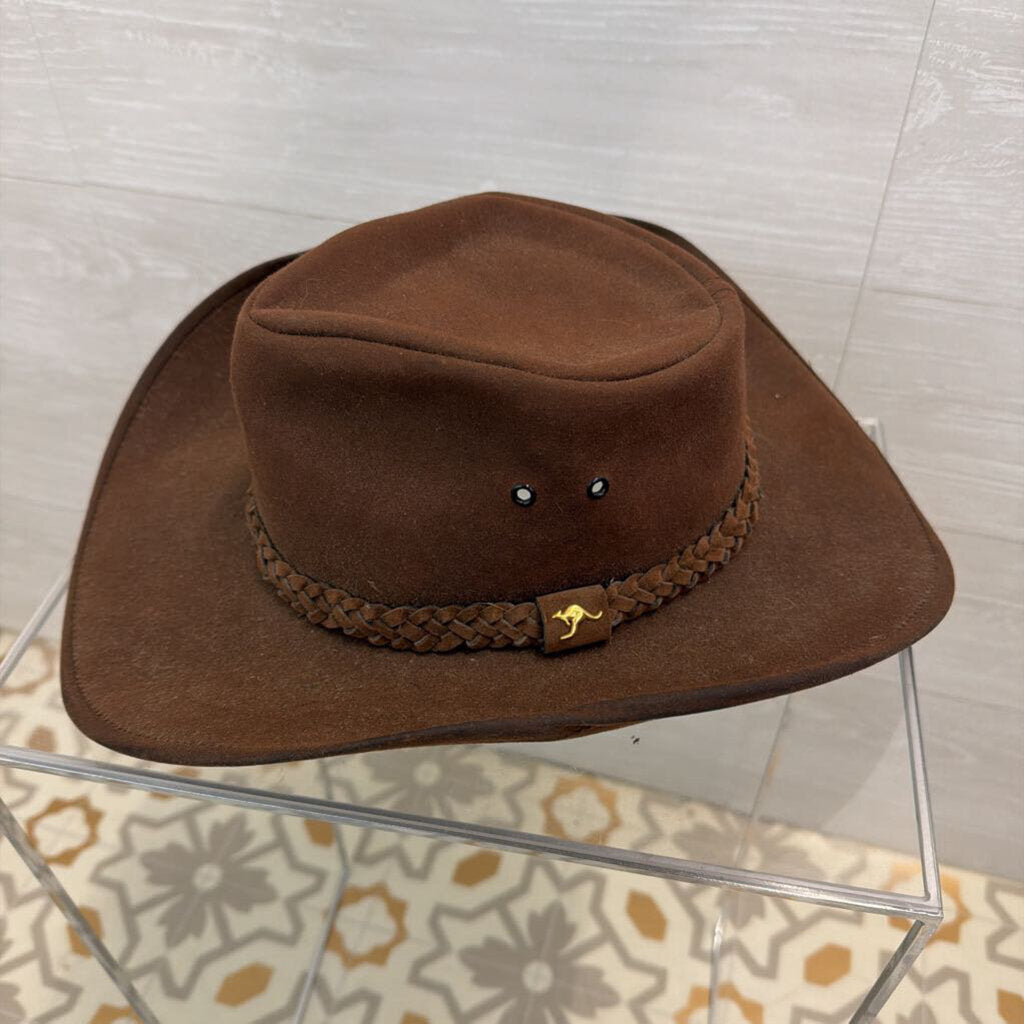 Brown Leather Kangaroo Emblem Outback Hat