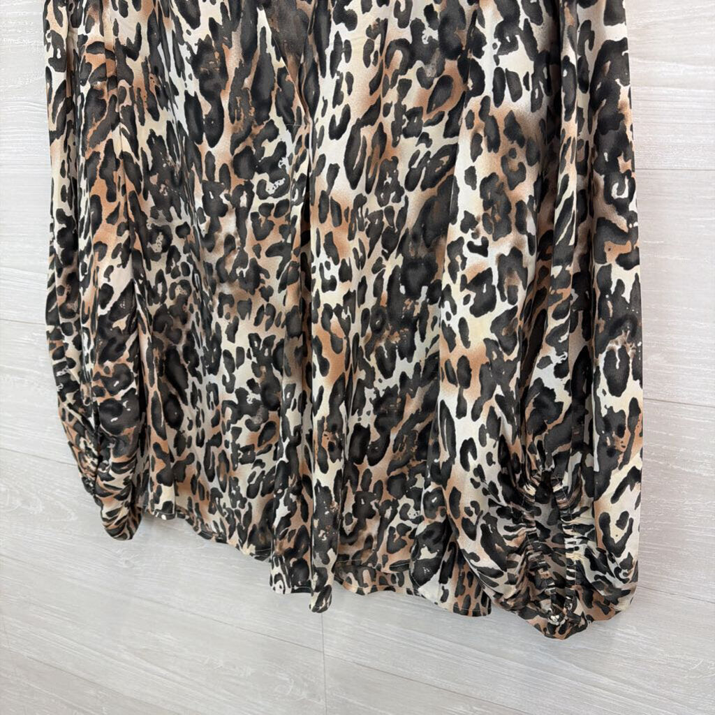 Jodifl Brown/ Cream Leopard Print Silky Long Sleeve Button Down Top Medium
