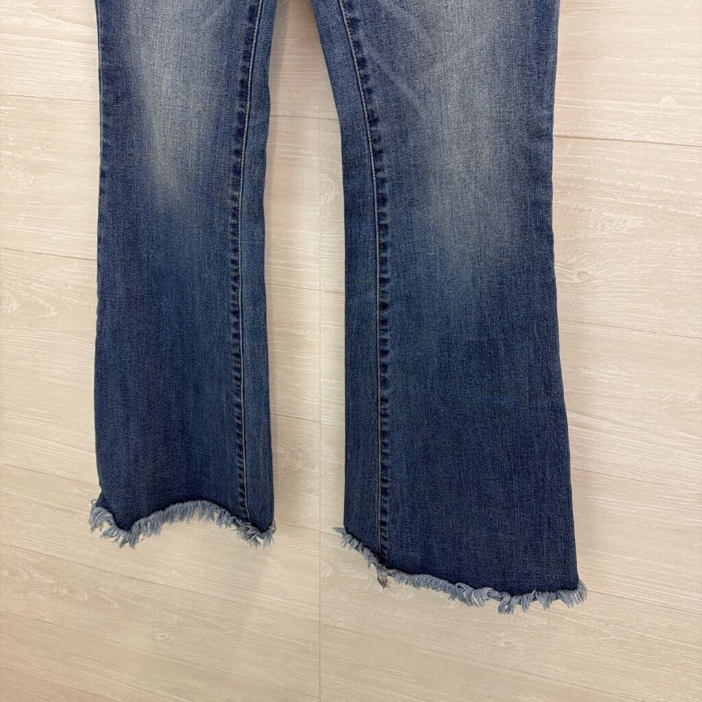 Tricot Medium Wash High Rise Flare Leg Jeans 27