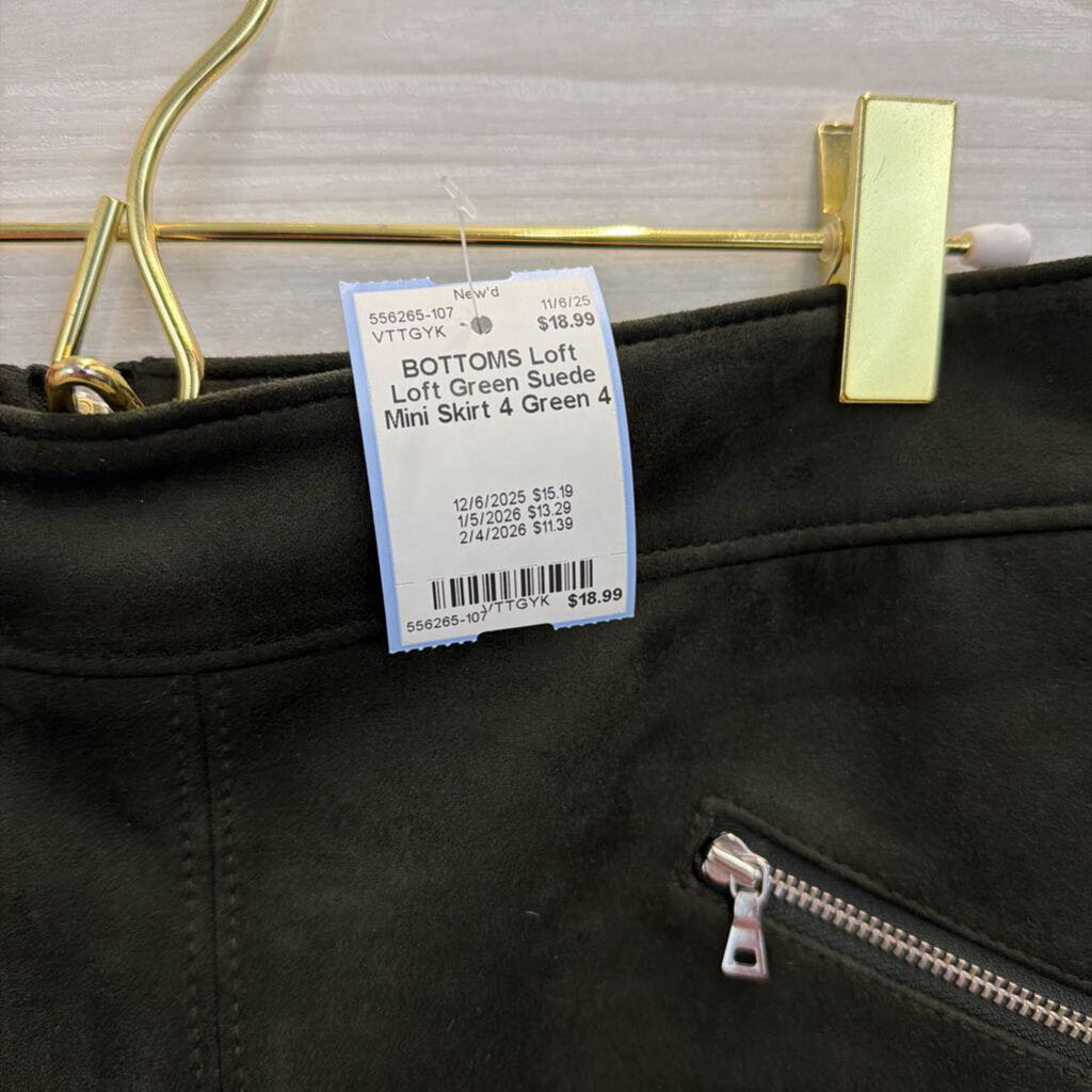 Loft Green Suede Mini Skirt 4
