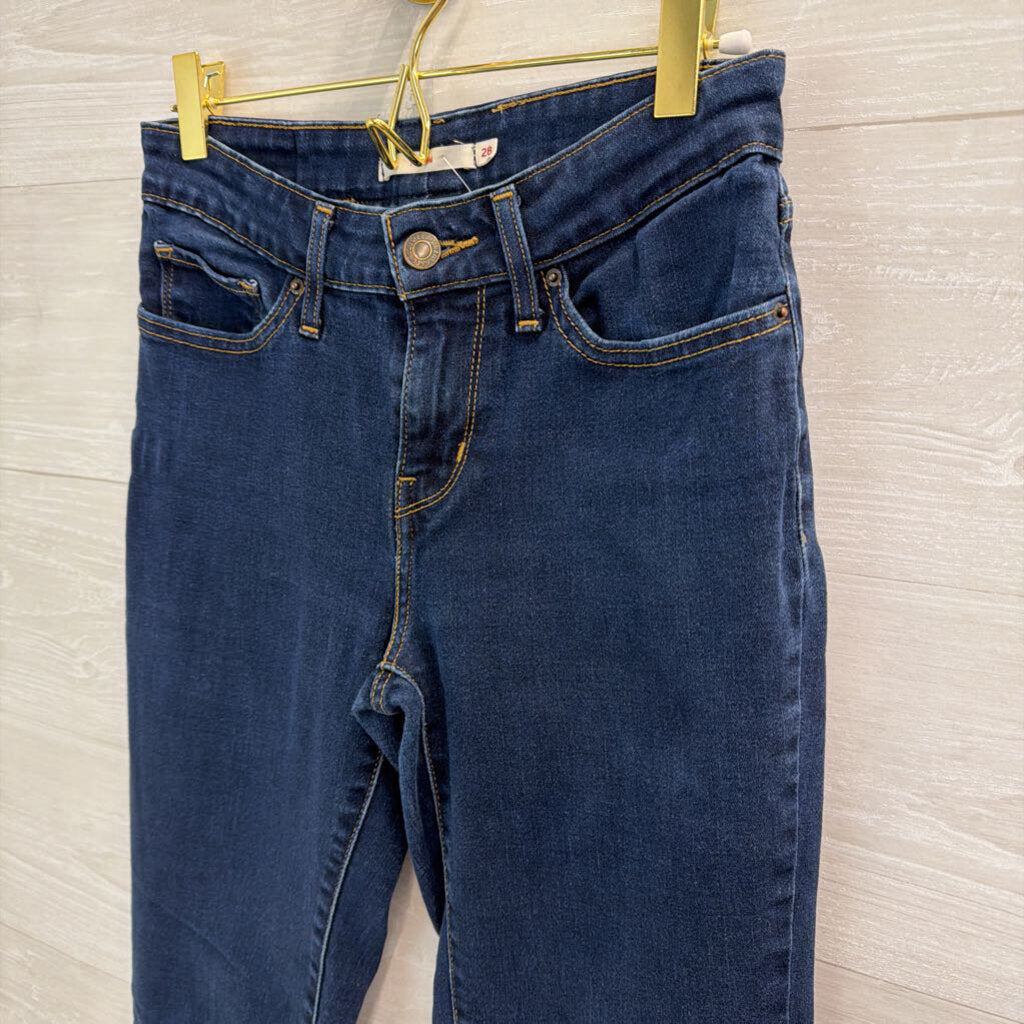 Levi Dark Wash 712 Slim Jeans 28