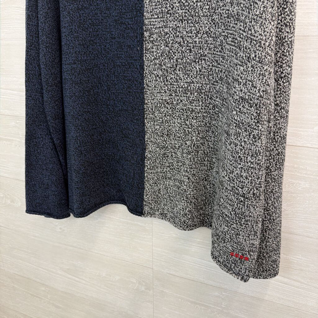 Peace Love World Grey/ Blue Color Block Turtleneck Sweater Medium