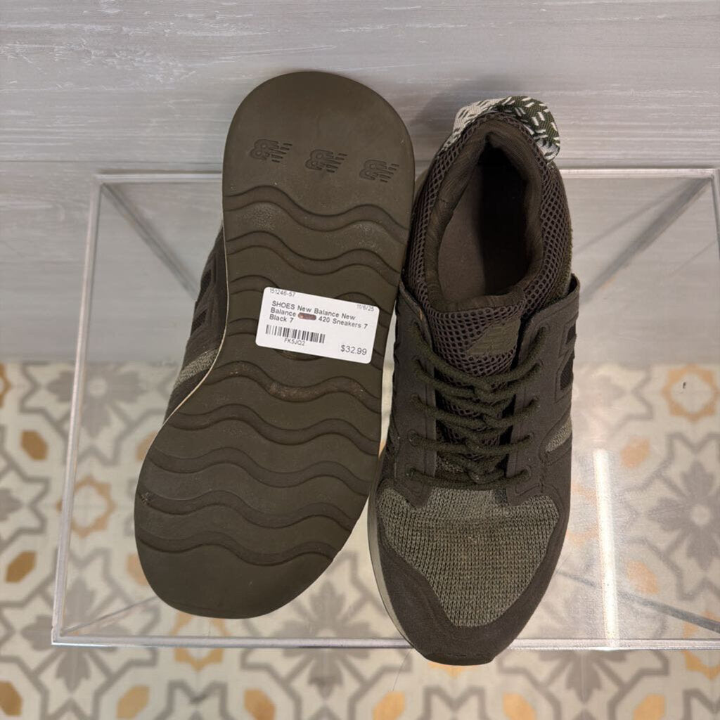 New Balance Green 420 Sneakers 7