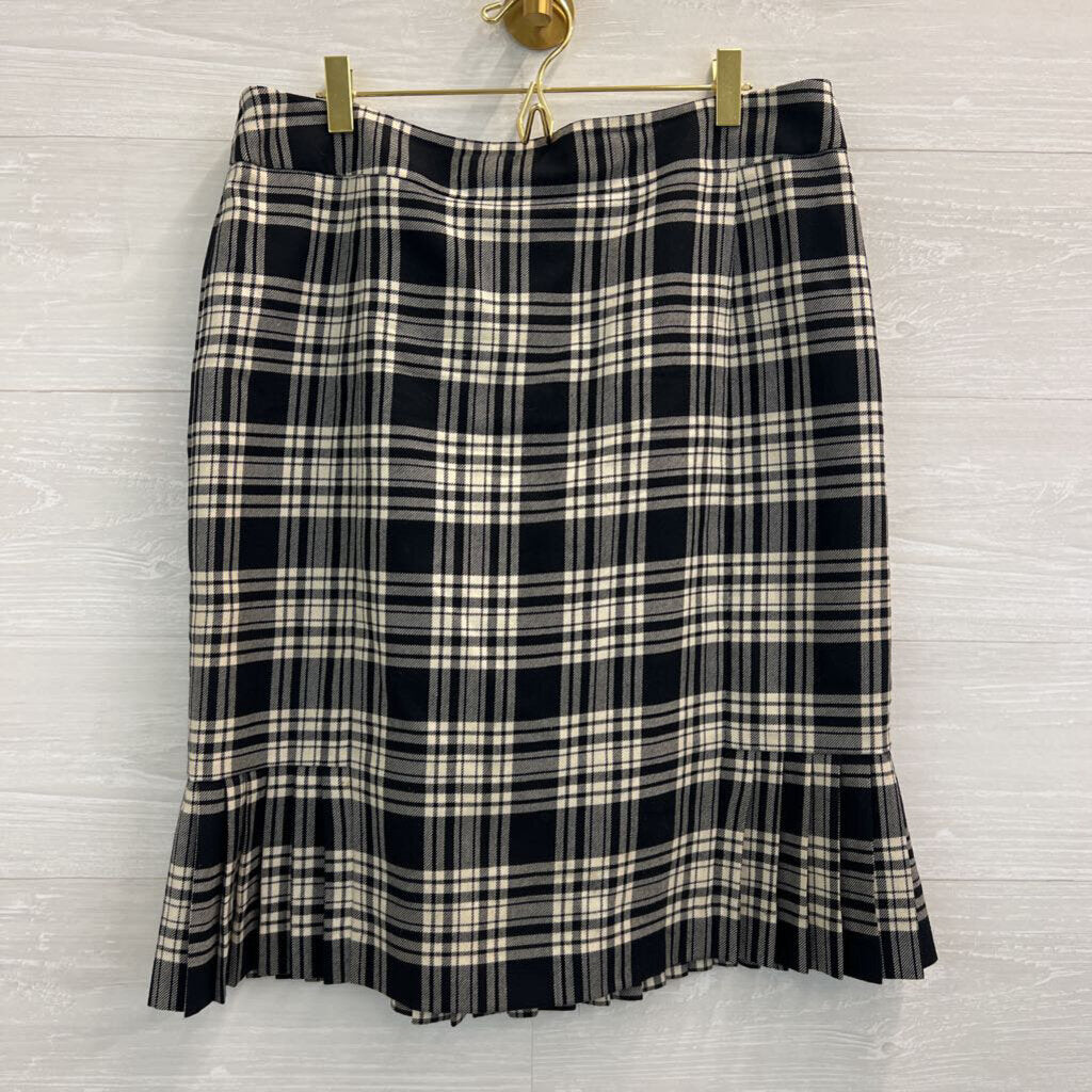 Brooks Brothers 346 Black/White Plaid Skirt 14