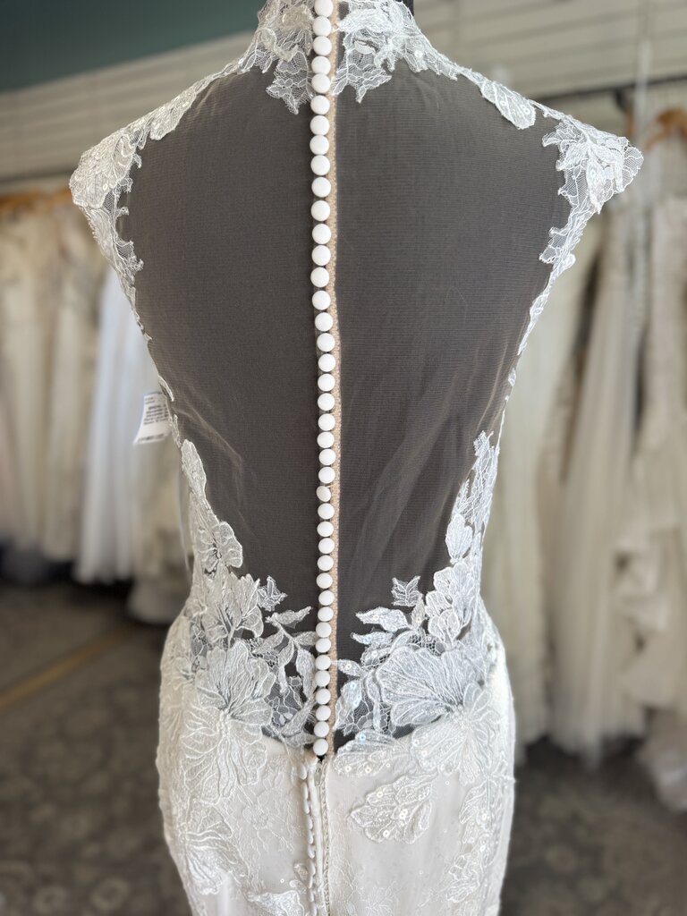 Justin Alexander Ivory Floral Lace Bridal Gown 12