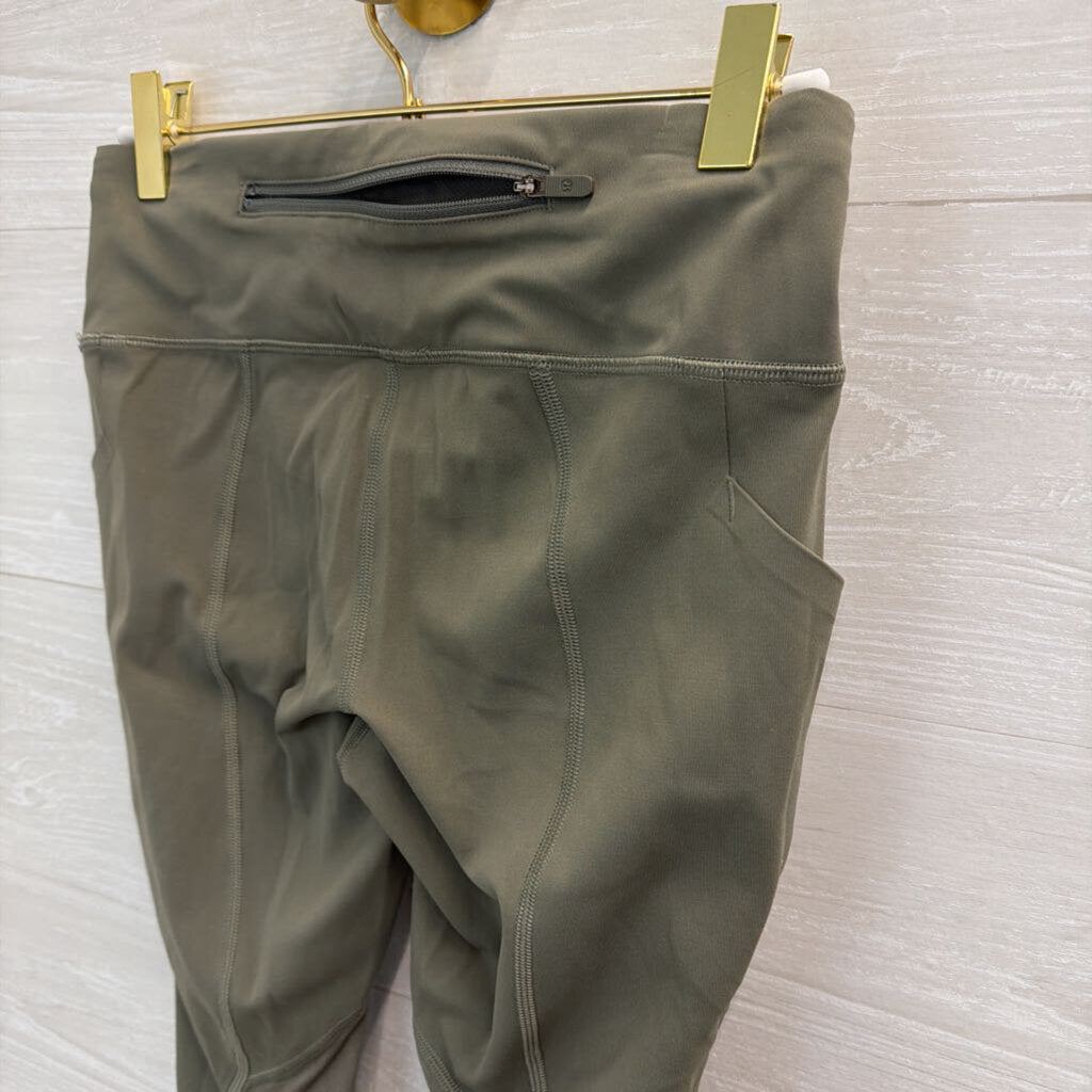 Lululemon Green Cropped Leggings 4