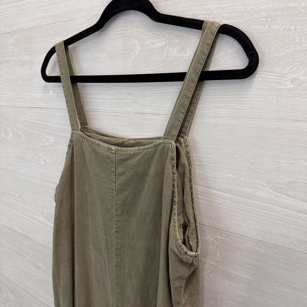 Universal Thread Green Billowy Overall Jumpsuit Medium
