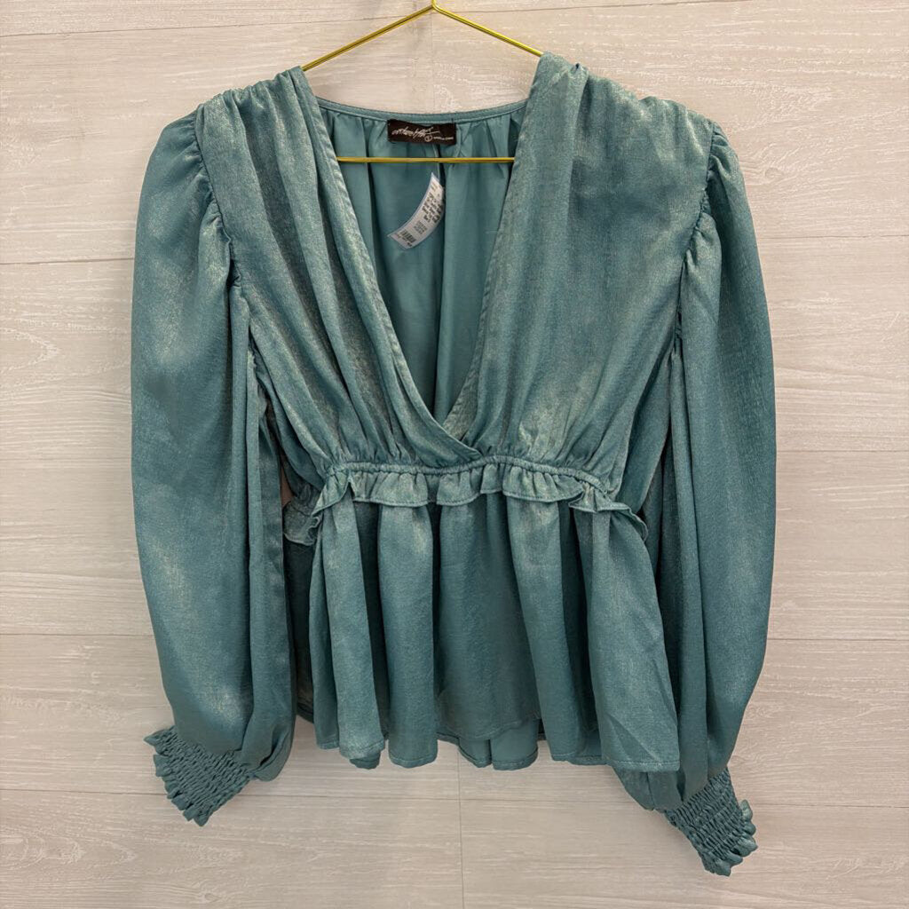 On Twelfth Blue/ Silver Sheen Long Sleeve Top Small