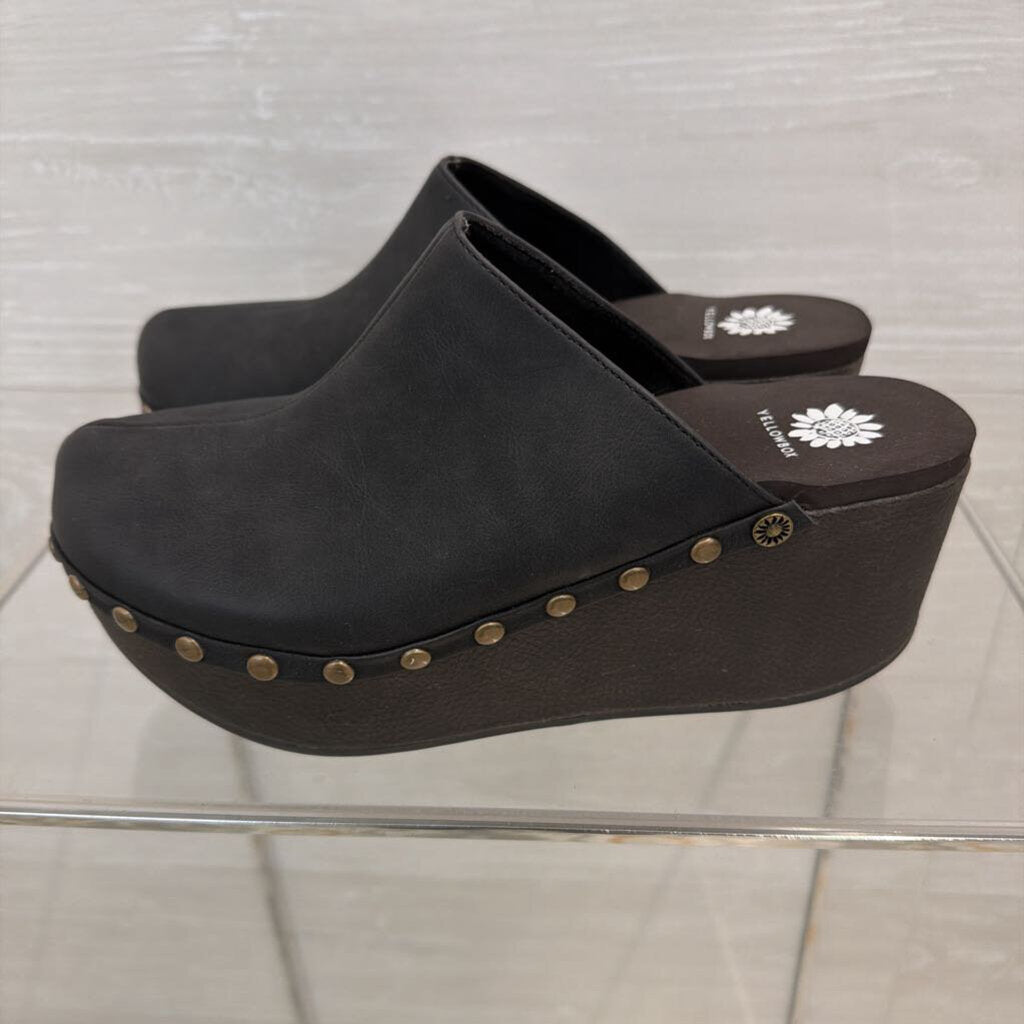 Yellow Box Black Baldwyn Studded Wedge Heel Clogs 8
