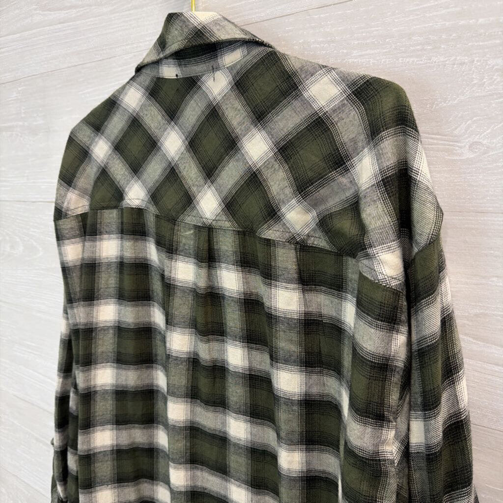 Torrid Green/ Cream Plaid Long Sleeve Snap Front Dress 0