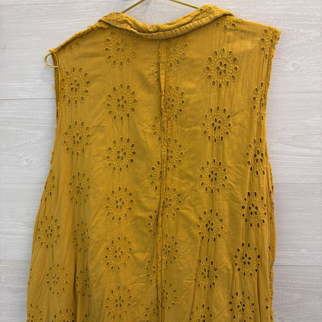 A Rare Bird Yellow Eyelet Button Front Sleeveless Tunic Top One Size