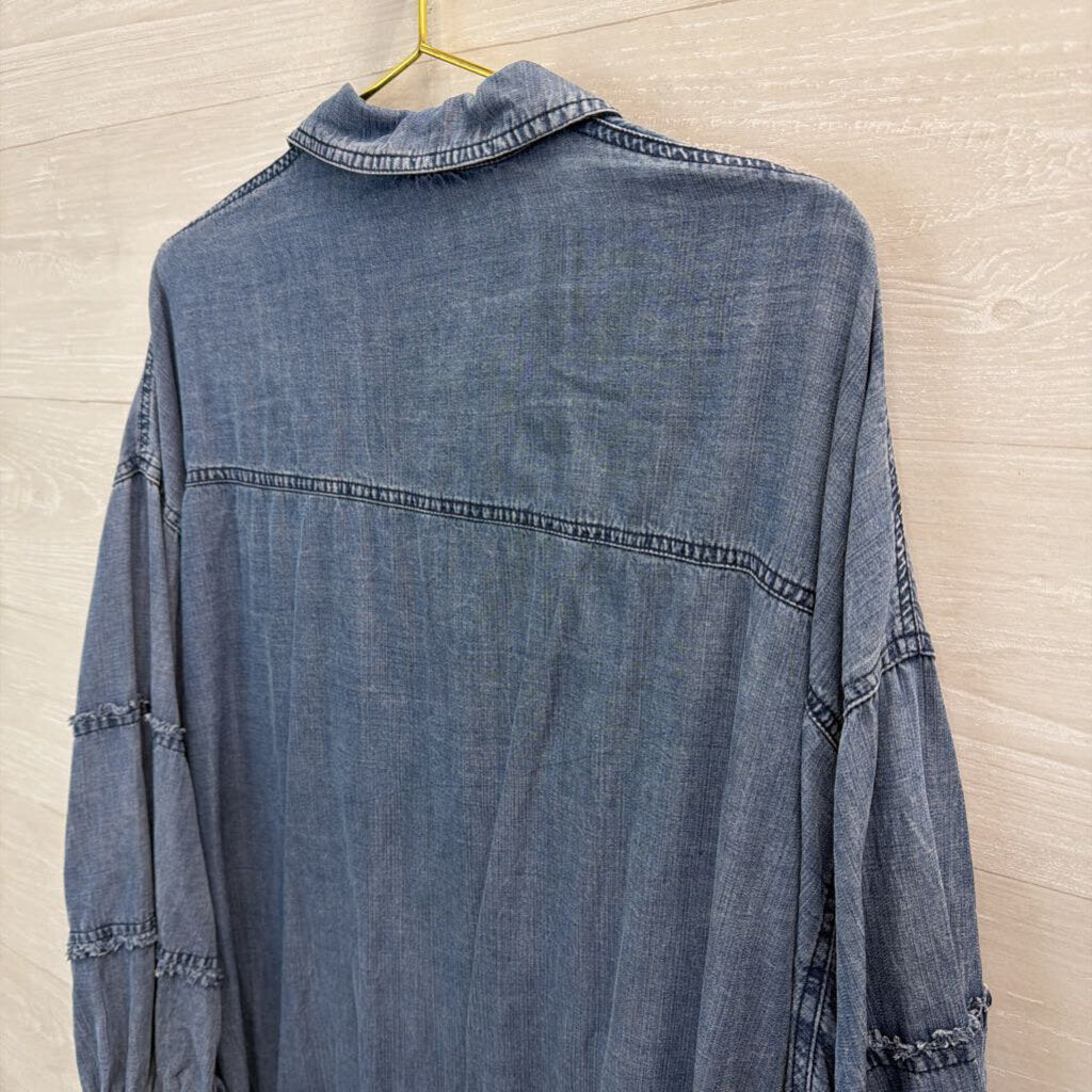 Easel Blue Chambray Distressed Edging Long Sleeve Button Down Dress Large